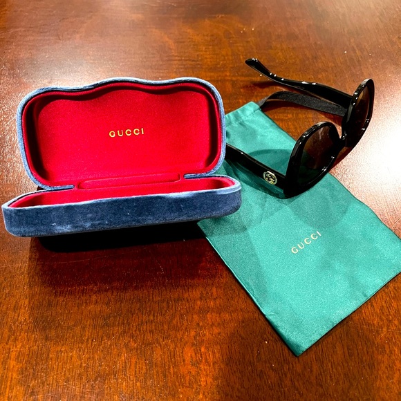 Gucci Accessories - Authentic Gucci Sunglasses. Only used once.